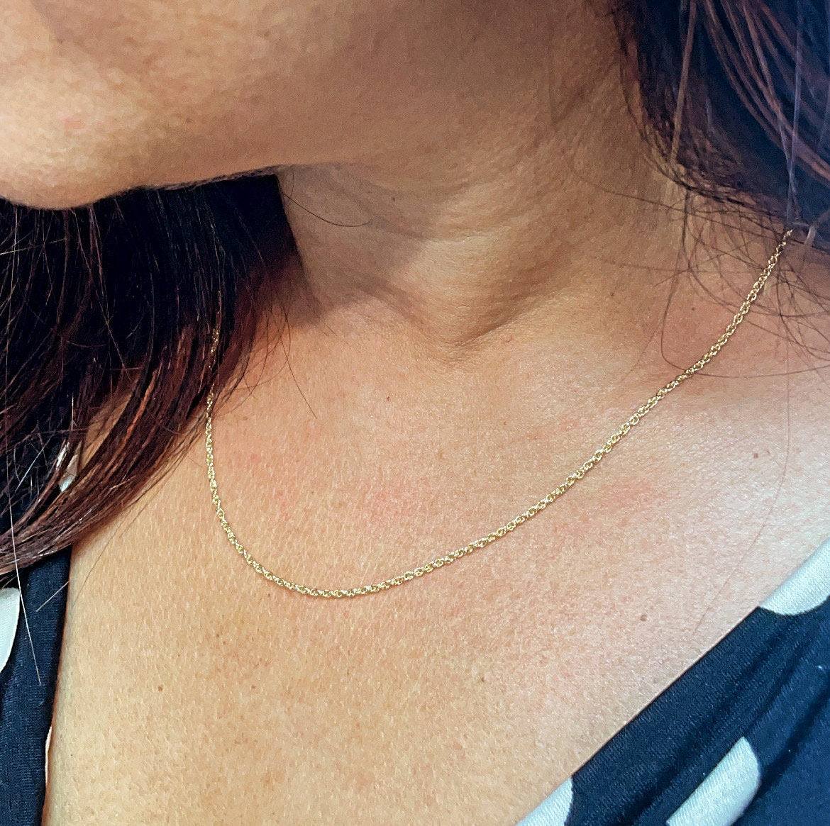 18k Gold Filled 1mm Wheat Chain Available In Sizes 16” , 18”, 20”, 22” & 24” For