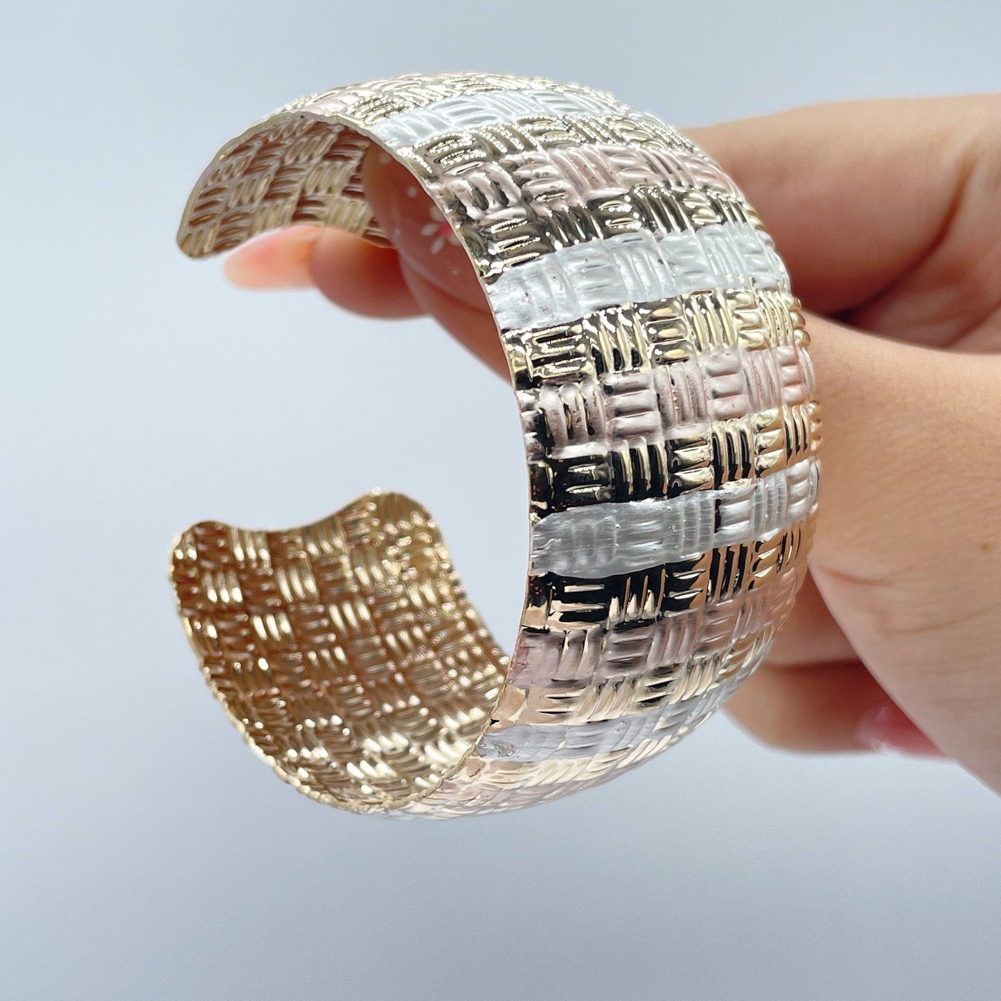 18k Gold Filled Textured Hand Painted Chunky Bangle Wholesale Jewelry
