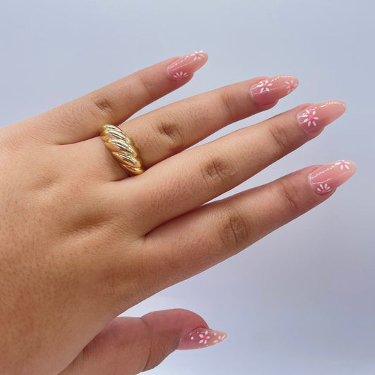 18k Gold Filled Dome Croissant Ring, Twisted Design for a Modern Look, Wholesale Jewelry Supplies