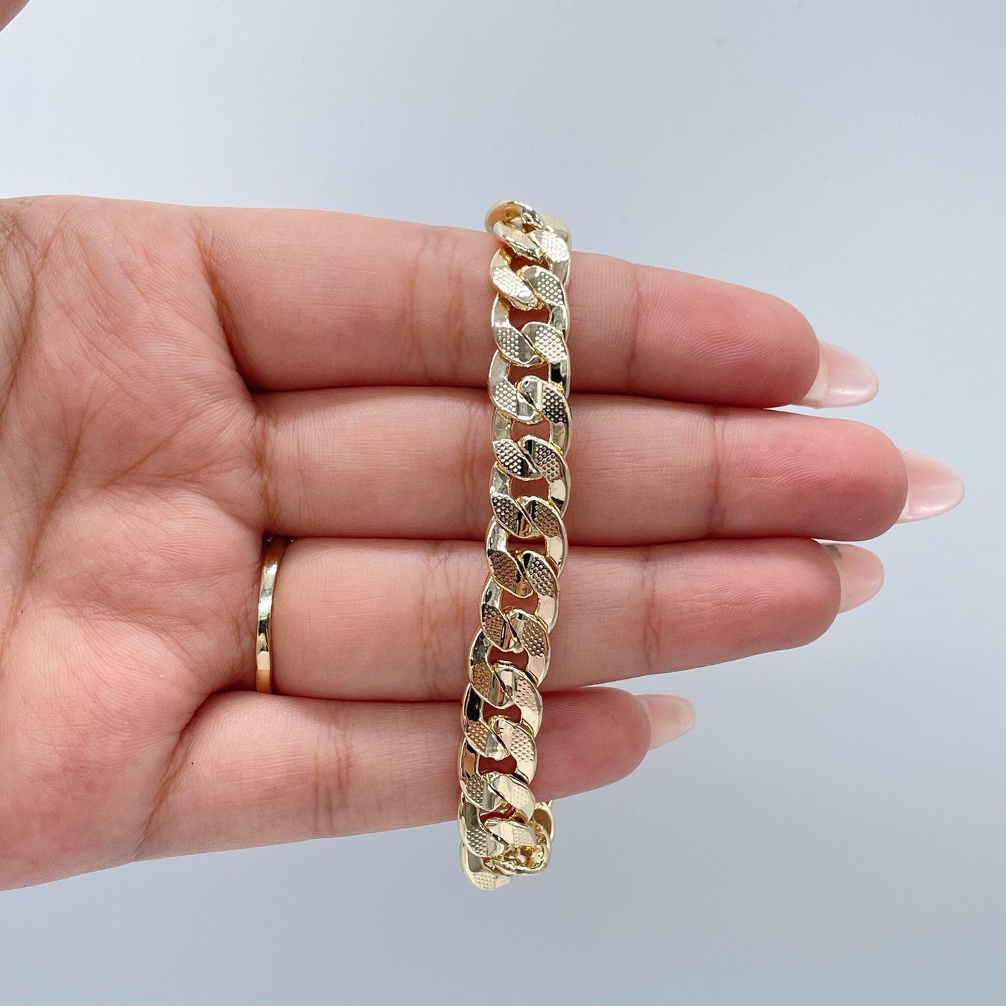 18k Gold Layered Thick Carved Cuban Link Bracelet 9.5mm