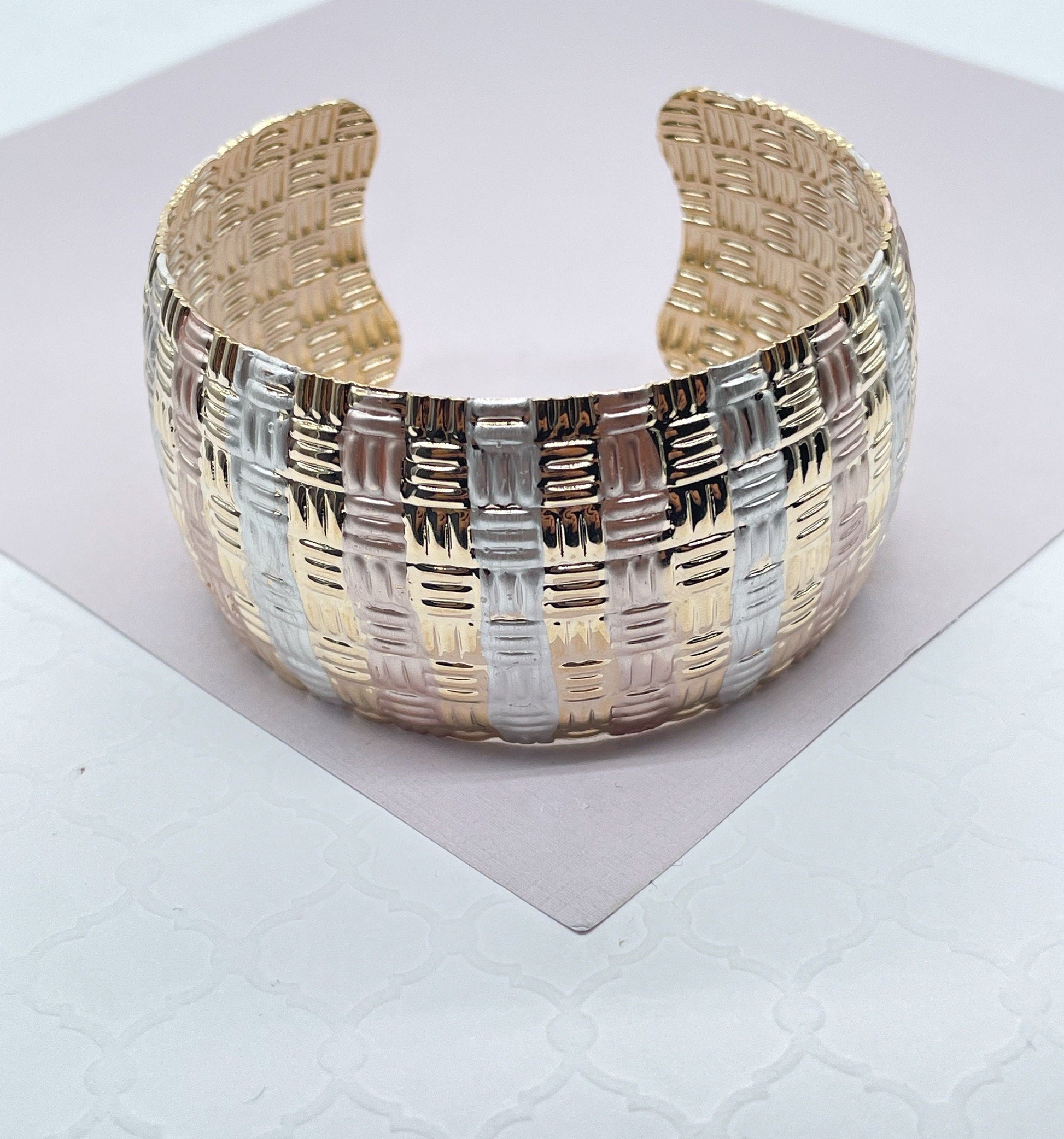 18k Gold Filled Textured Hand Painted Chunky Bangle Wholesale Jewelry