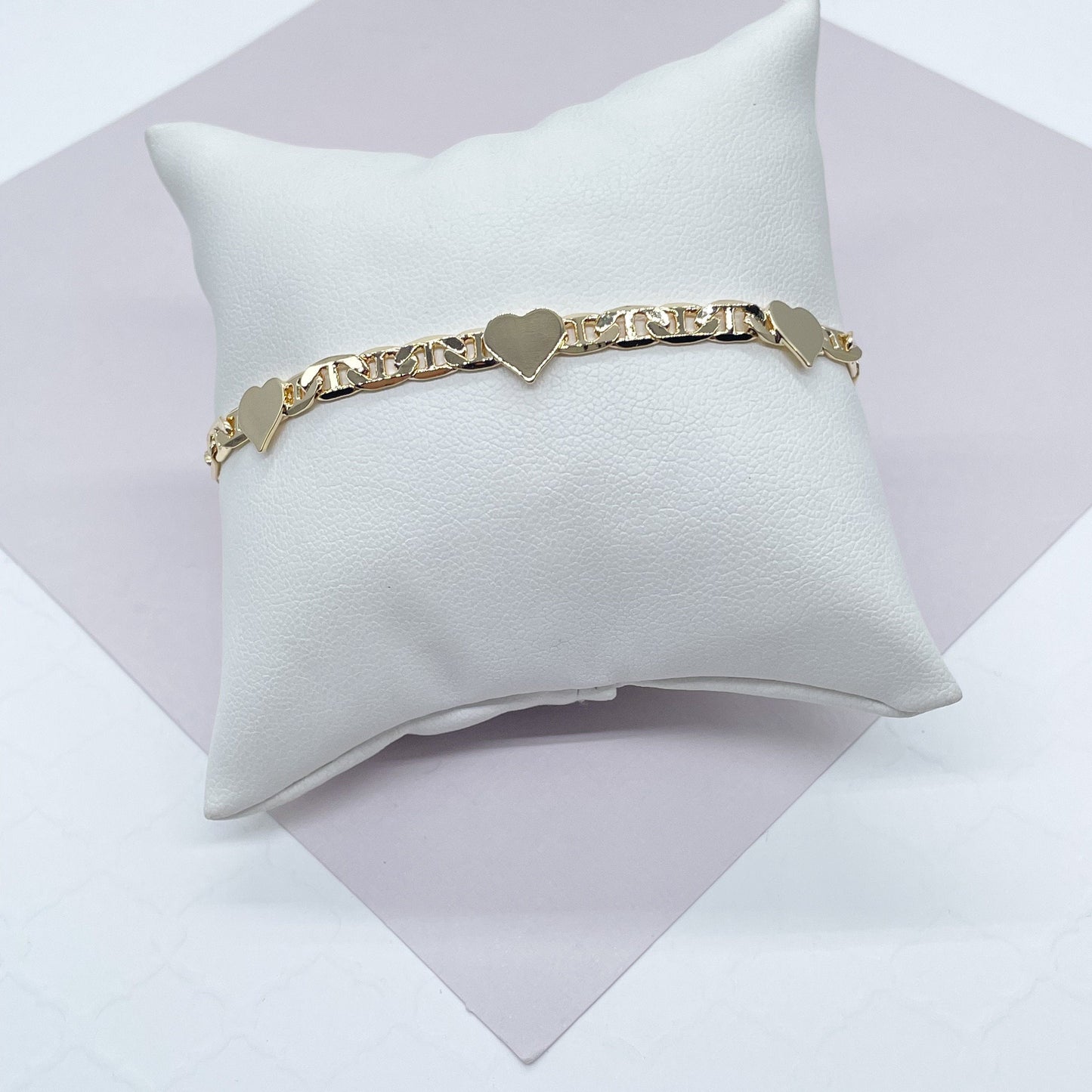 18k Gold Filled Mariner Link Bracelet With Stamped HeartsWholesale Jewelry Supplies