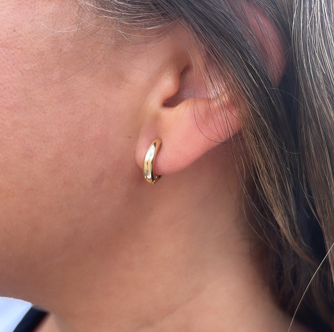 18k Gold Filled Simple Plain Thin Huggie Wrap Earrings Wholesale Jewelry Supplies