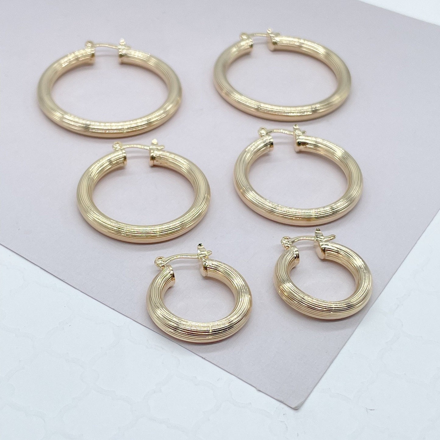 18k Gold Filled Plain Hoops in three sizes featuring a layered wire pattern