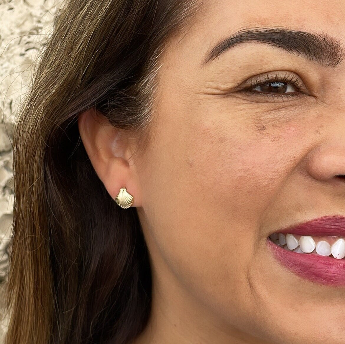 18k Gold Filled Clam Shell Stud Earrings