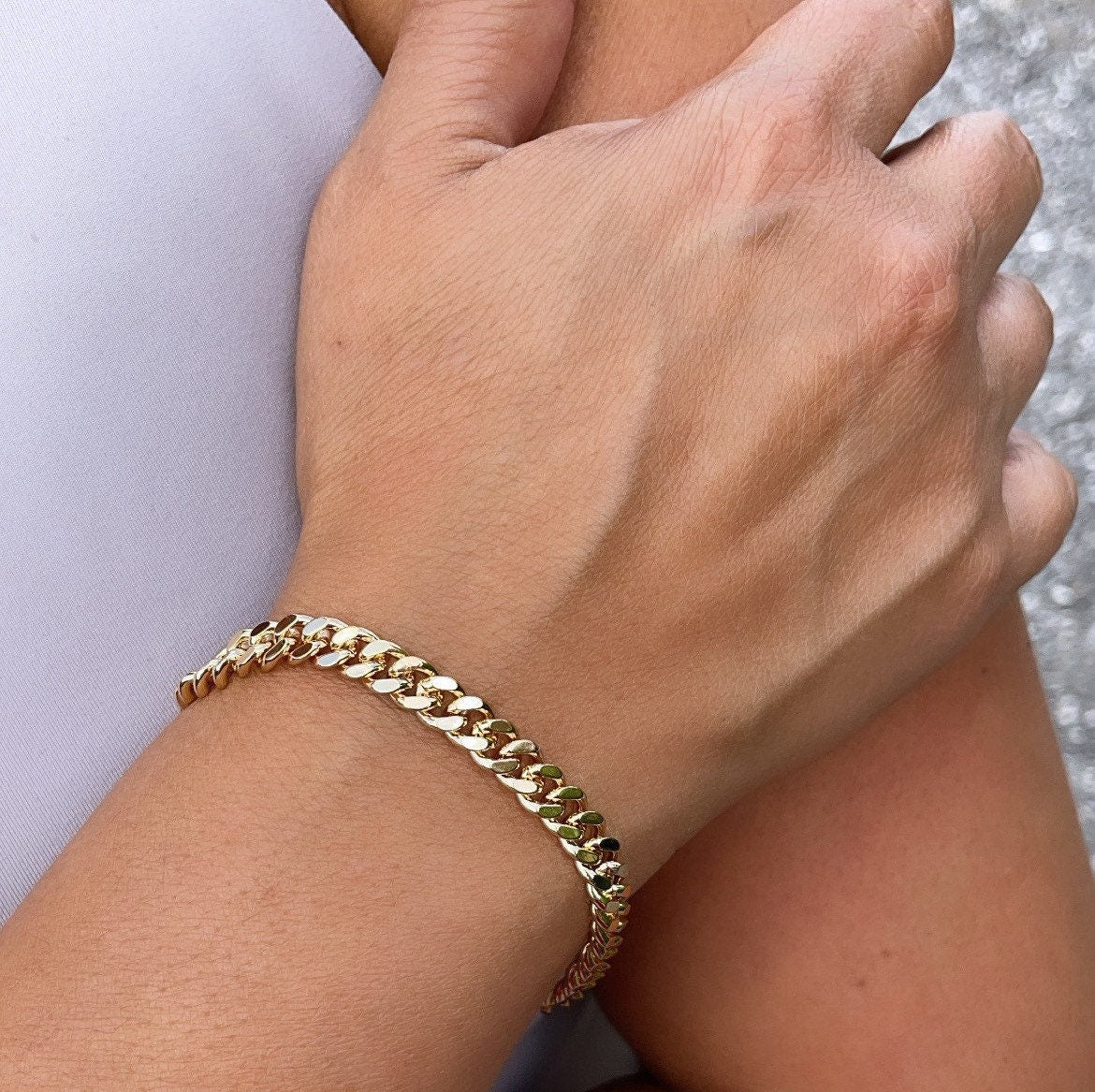 18k Gold Filled Cuban Link Bracelet: Women's Curb Chain