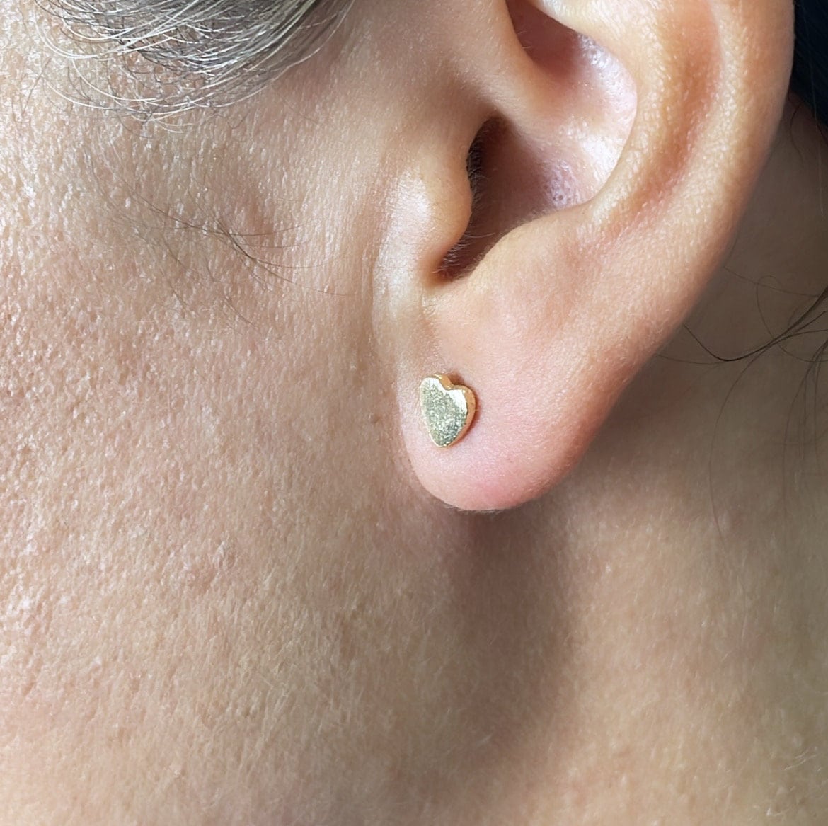 18k Gold Filled Plain Mini Heart Stud Earrings