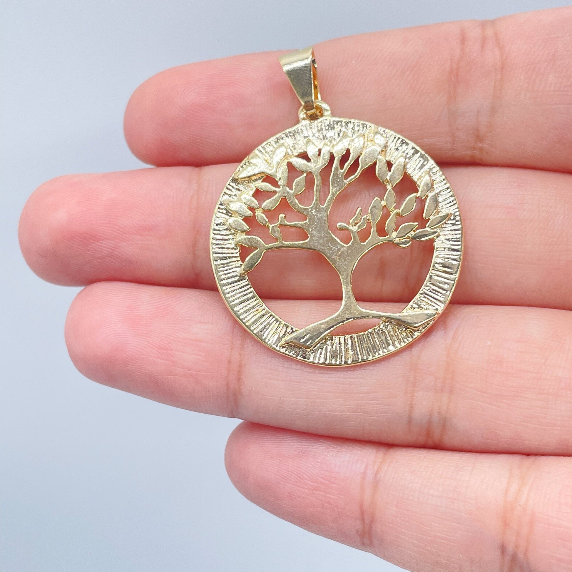 18k Gold Filled Tree of Life Plain Round Medallion Pendant Charm For Necklace