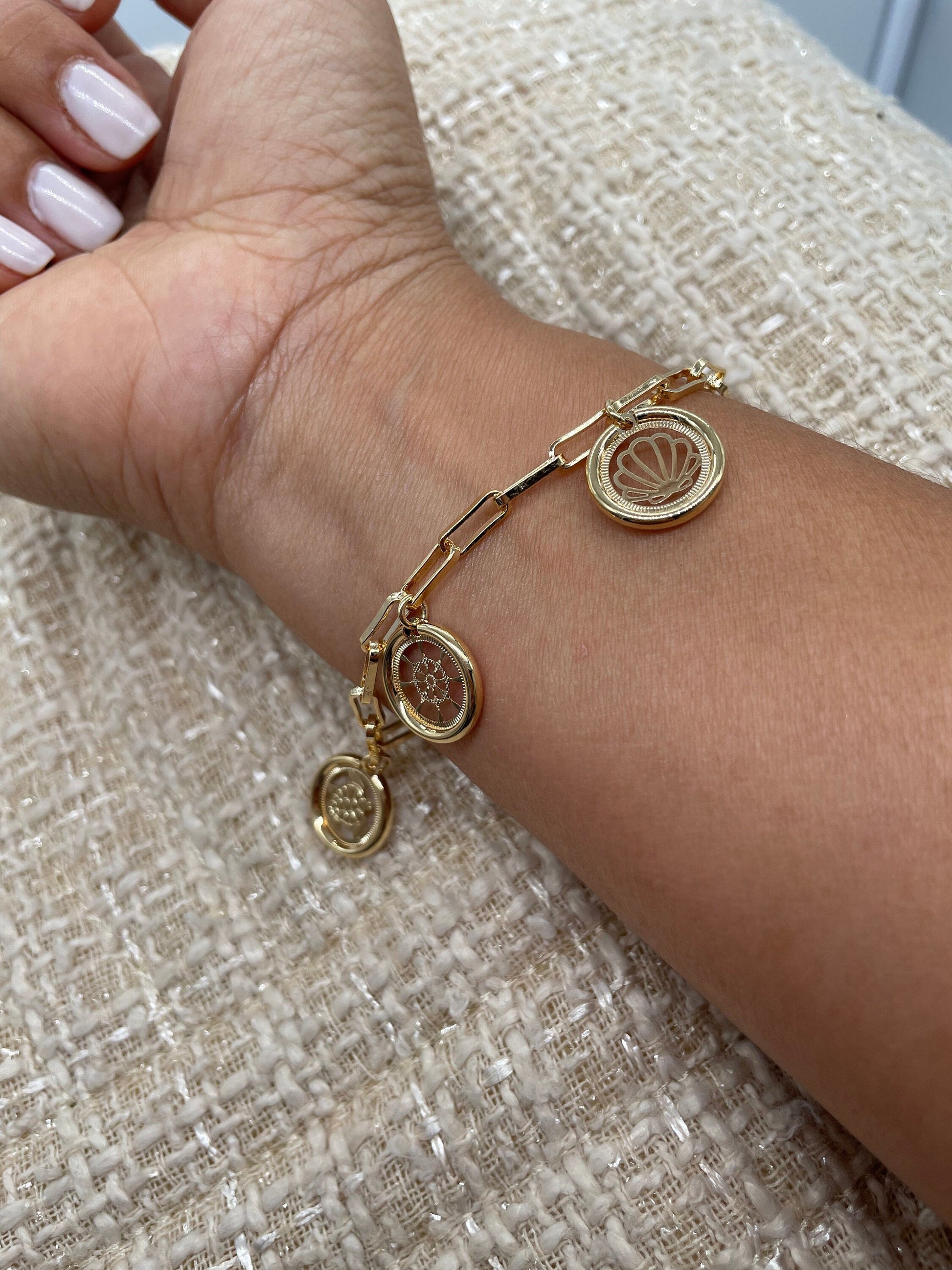 18k Gold Filled PaperClip Bracelet With Multiple Sea Creatures Charms