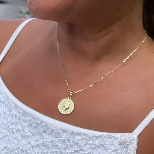 18k Gold-Filled Pendant Featuring Queen Elizabeth of United Kingdom