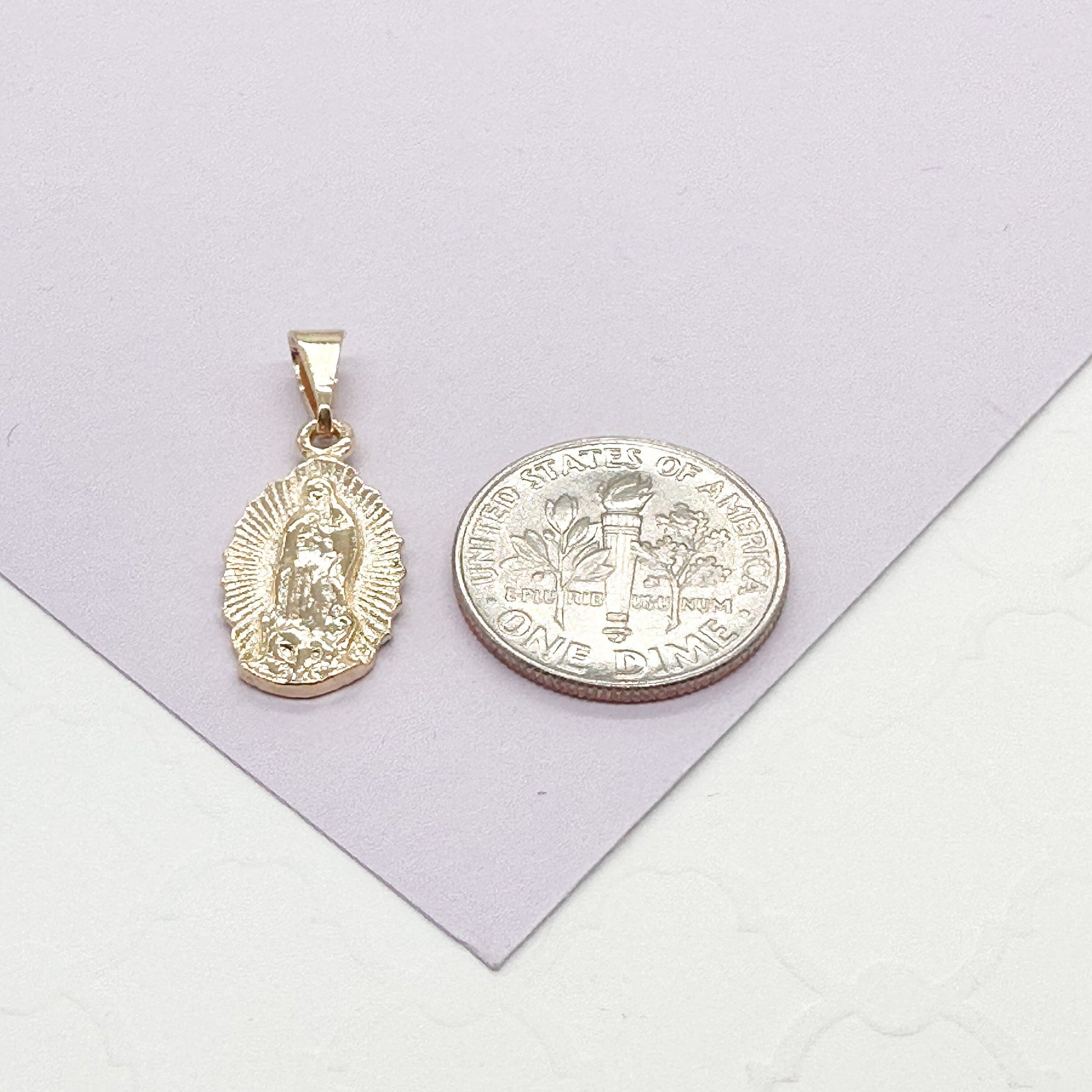 18k Gold Filled Small Plain Guadalupe Pendant