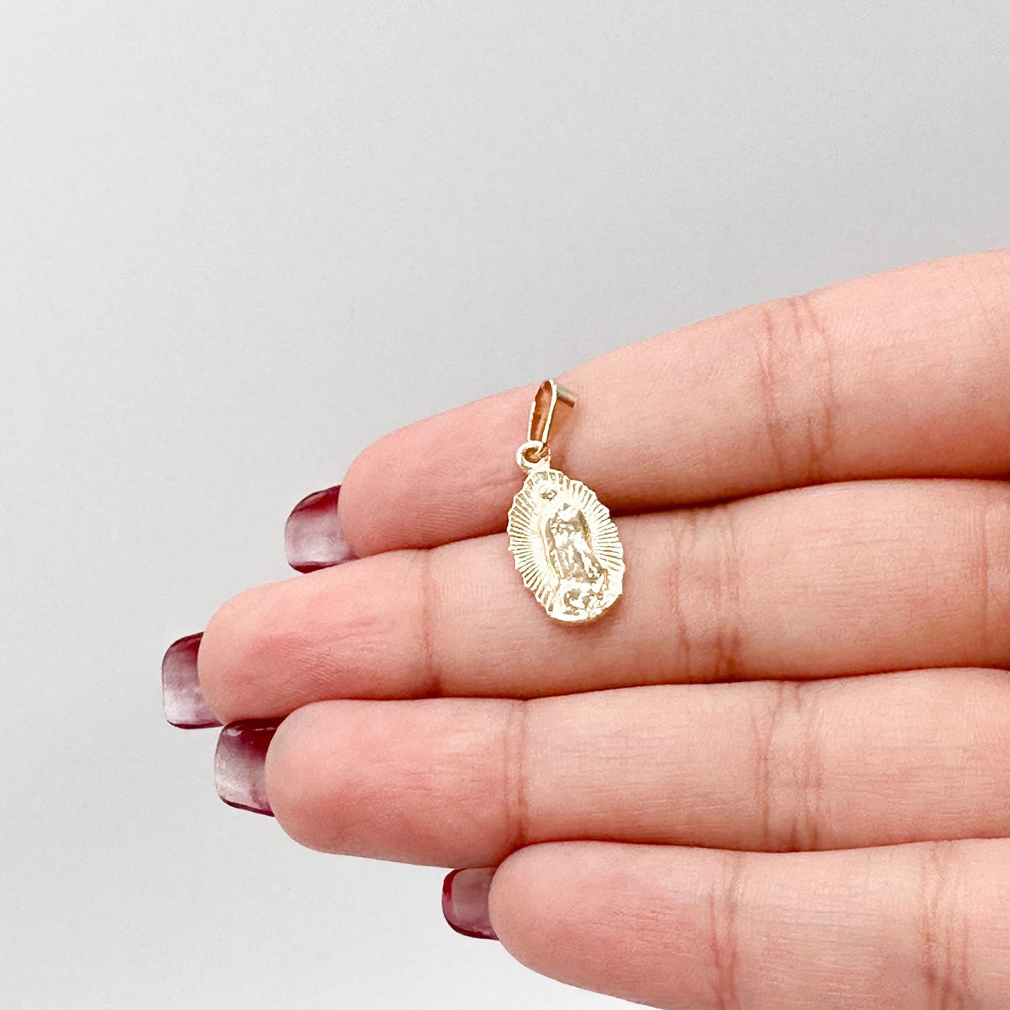 18k Gold Filled Small Plain Guadalupe Pendant
