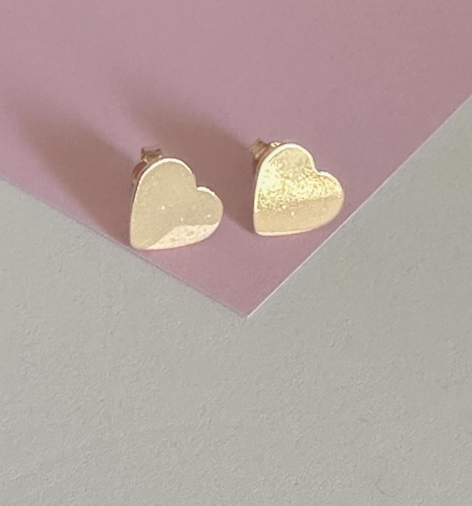 Smooth Plain Heart Stud Earring