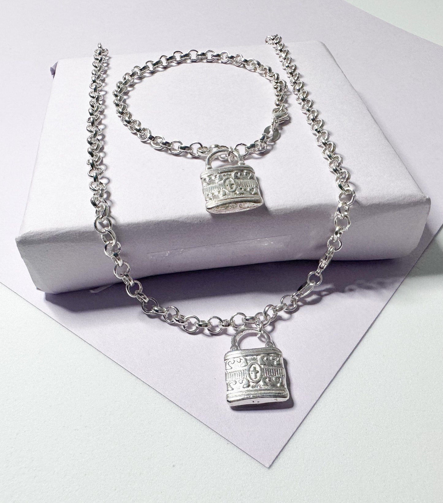 Silver Filled Rolo Link Set With Lock Pendant