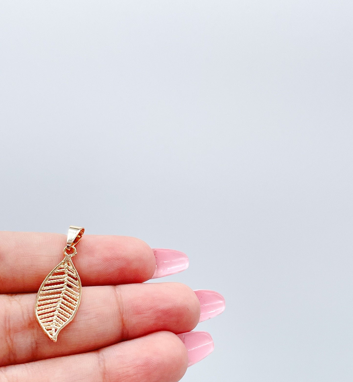 18k Gold Filled Simple Dainty Leaf Pendant