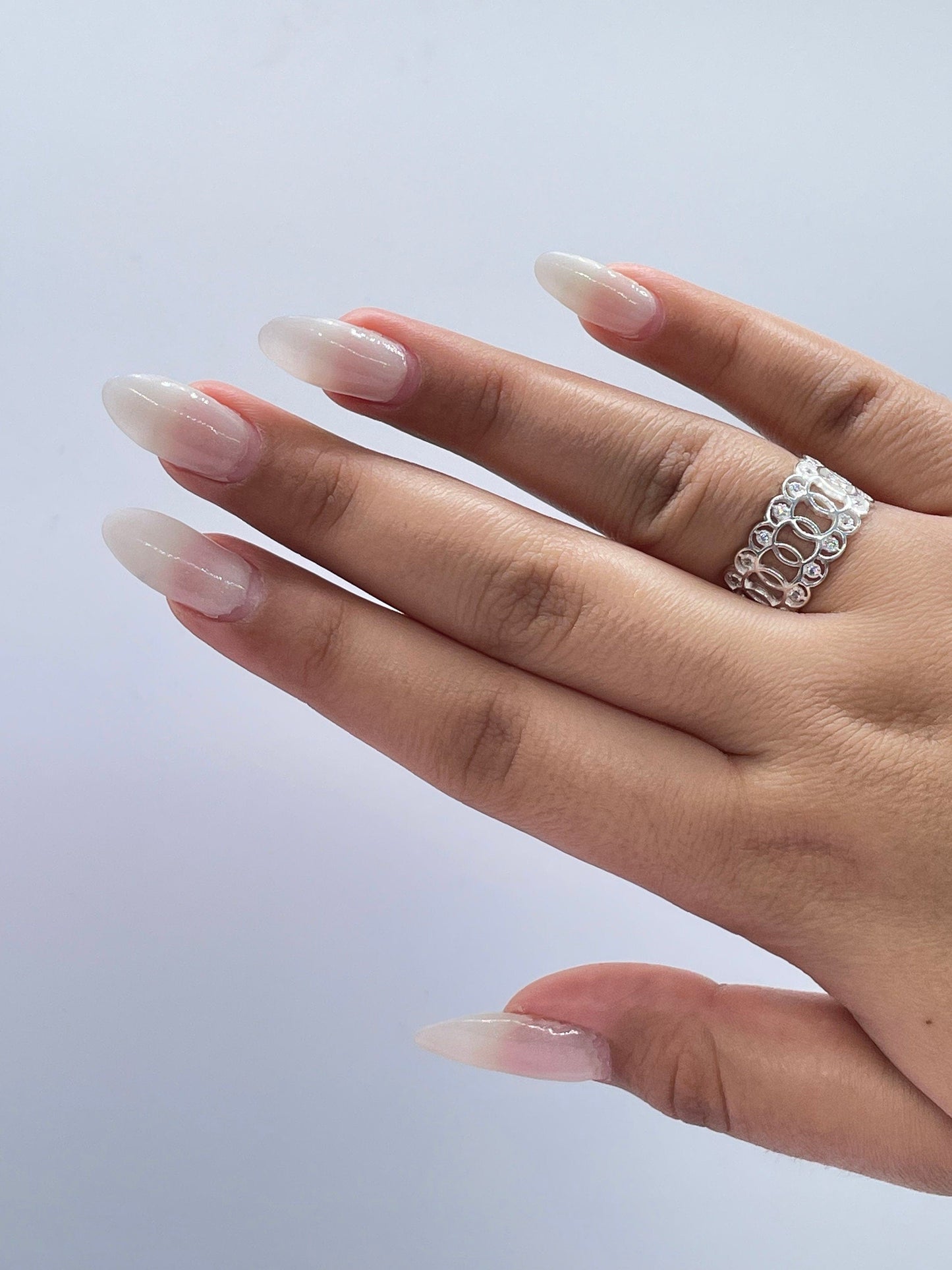 925 Sterling Silver Unified Circle Ring With engraved textures