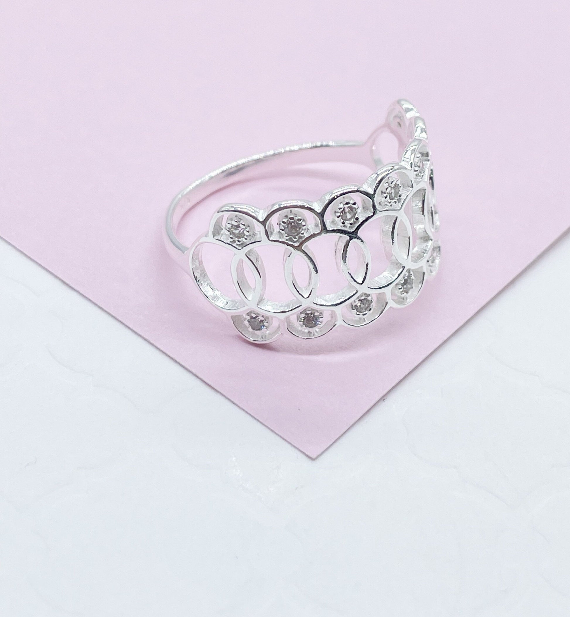 925 Sterling Silver Unified Circle Ring With engraved textures