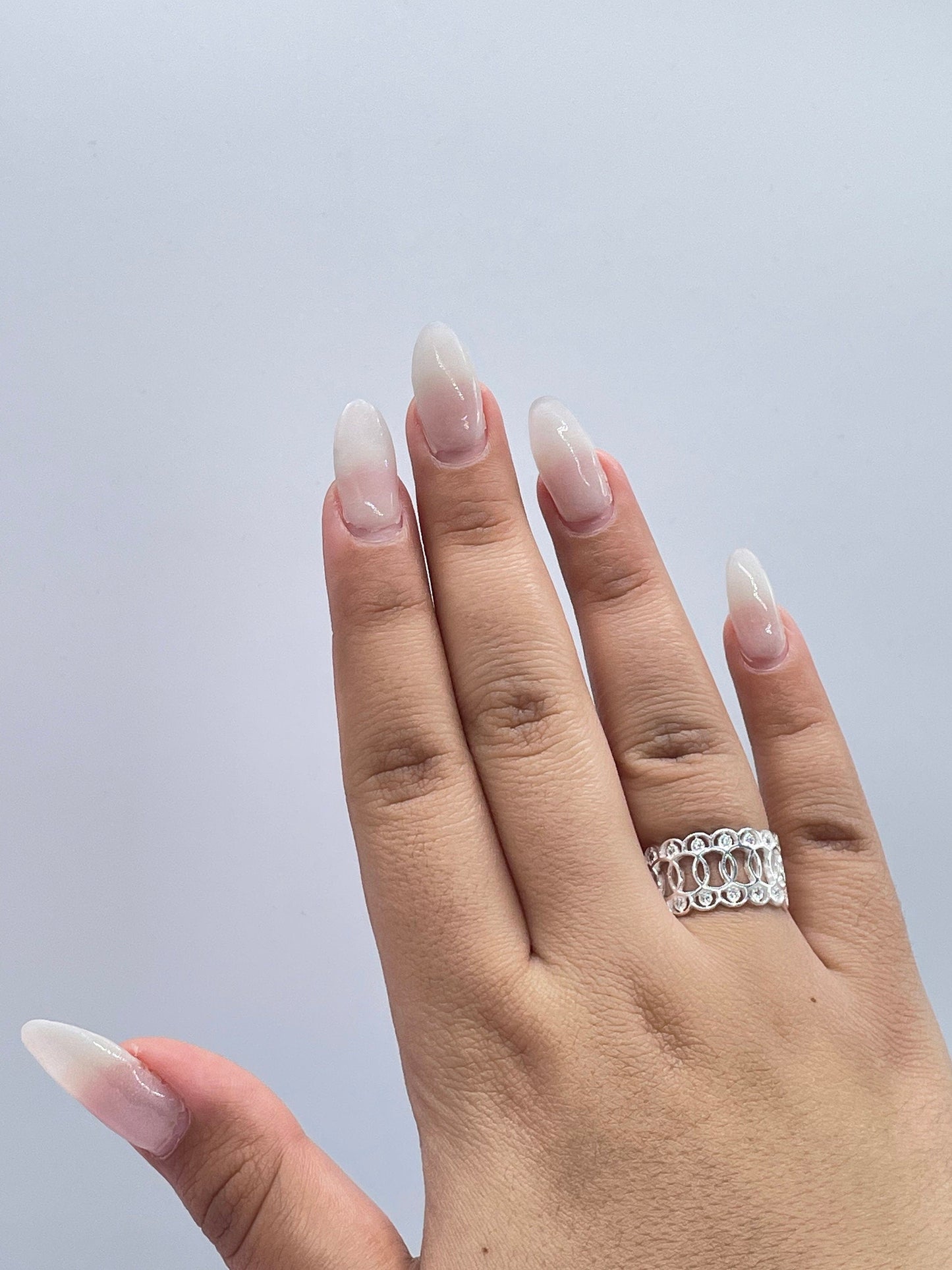 925 Sterling Silver Unified Circle Ring With engraved textures