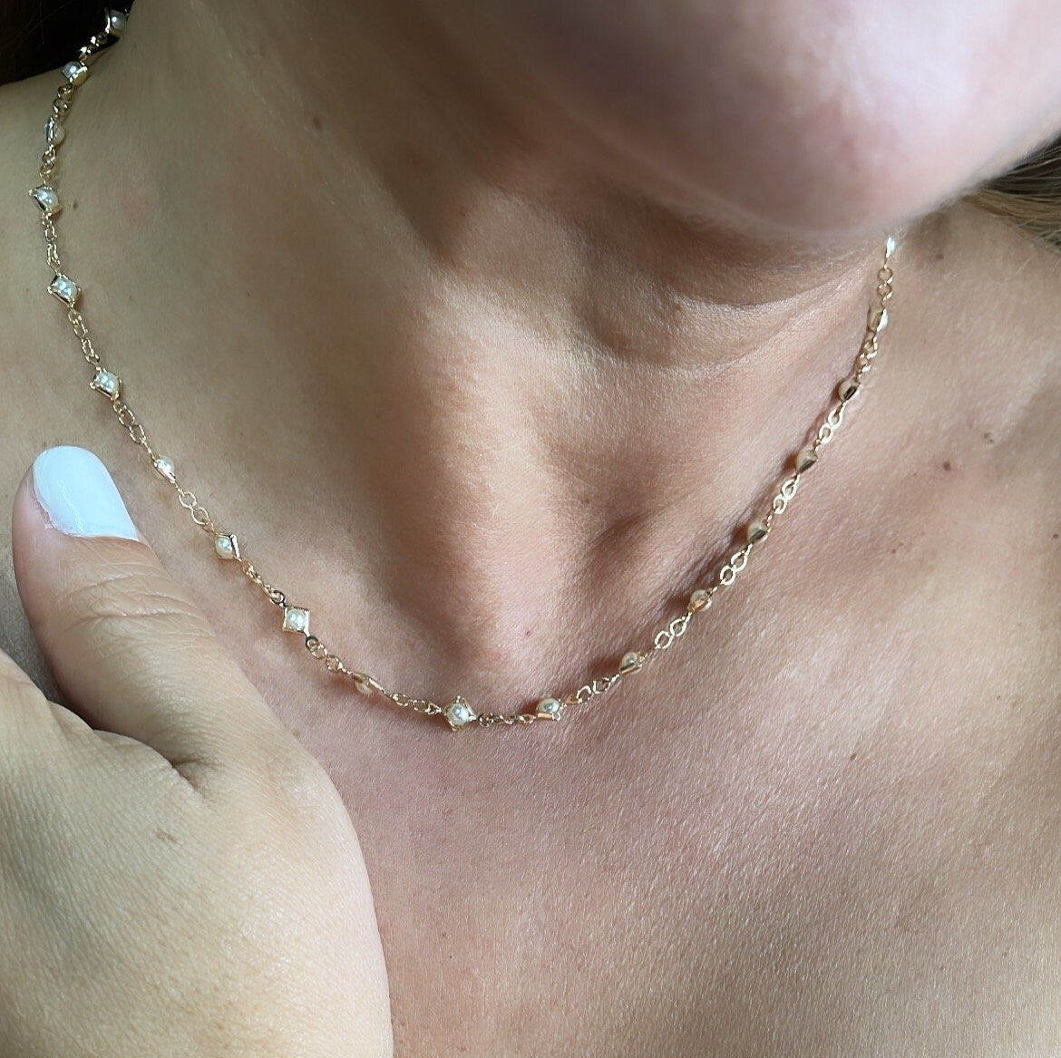 18k Gold Filled Diamond Shaped Gold Guard With Small Round Pearl Set