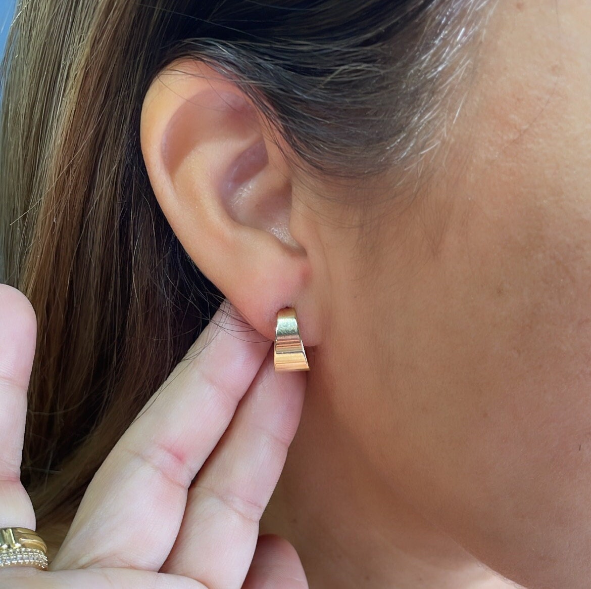 18k Gold Filled Smooth C-Shaped Dainty Plain Hoop Earrings