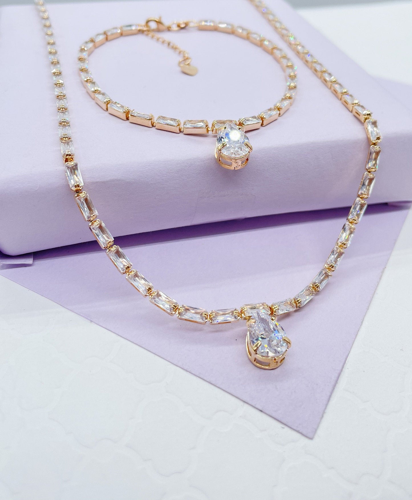 18k GoldFilled Baguette CZ Stone Set With Pear Shaped Stone in Center