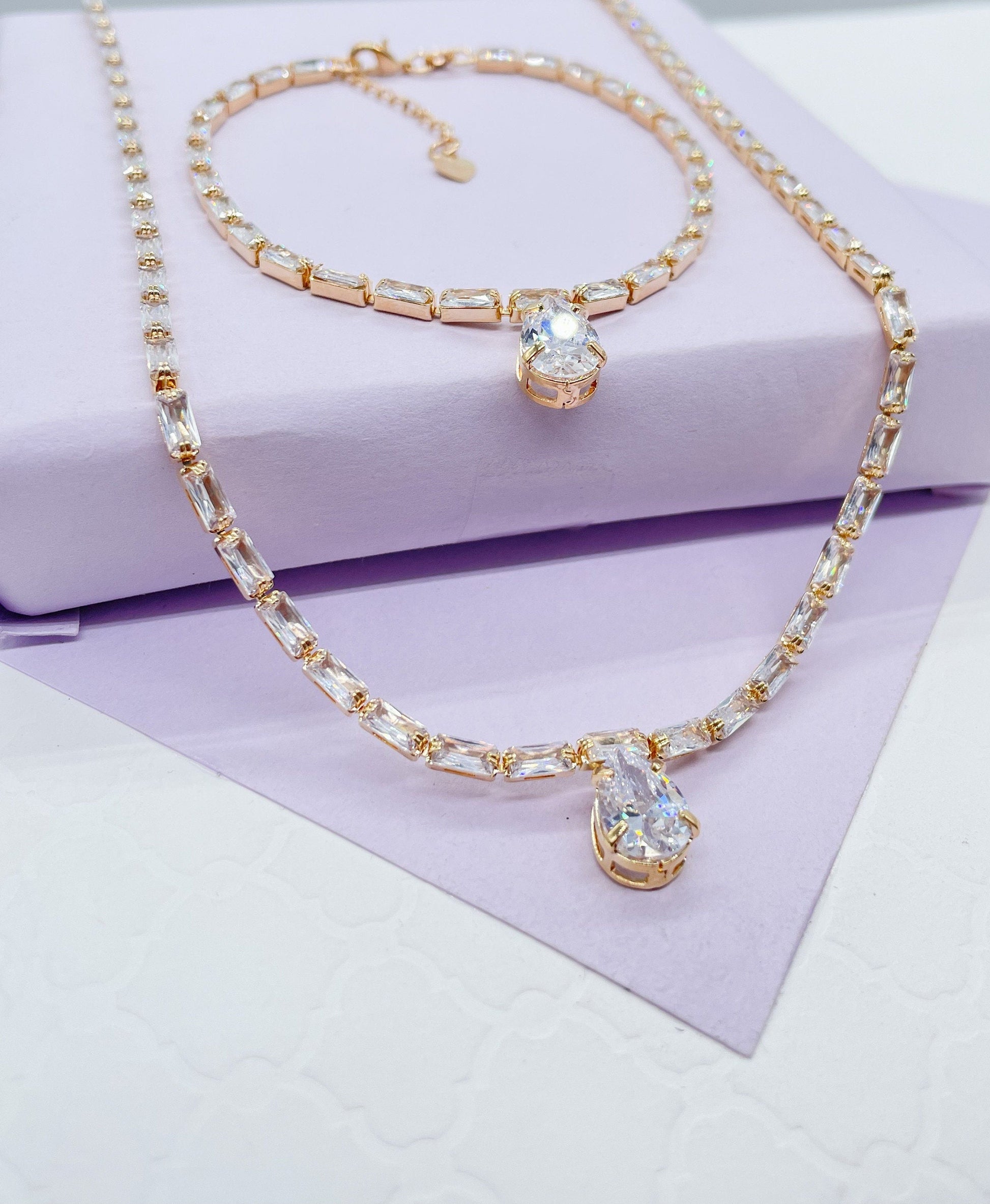 18k GoldFilled Baguette CZ Stone Set With Pear Shaped Stone in Center