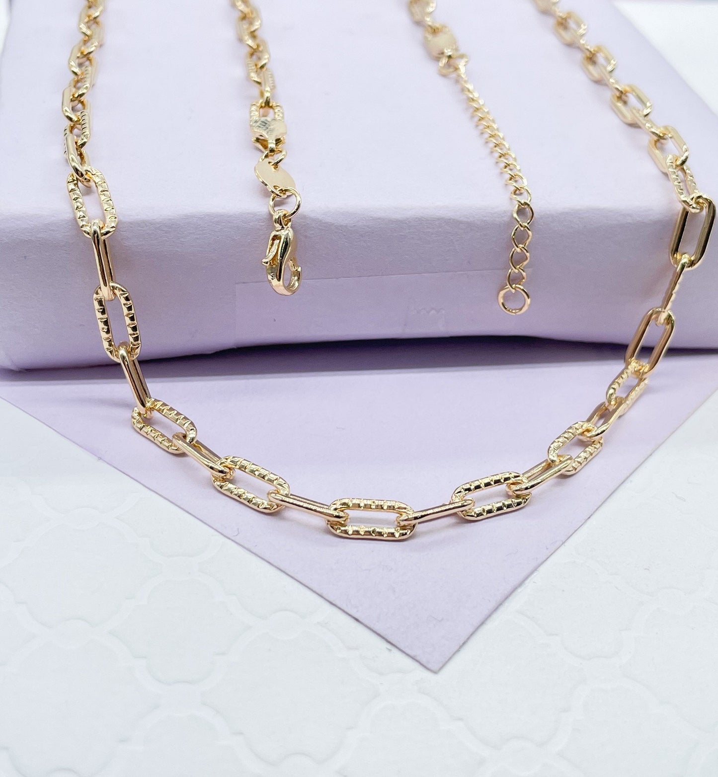 18k Gold Filled Paper Clip Chain with Layered Score Patterns