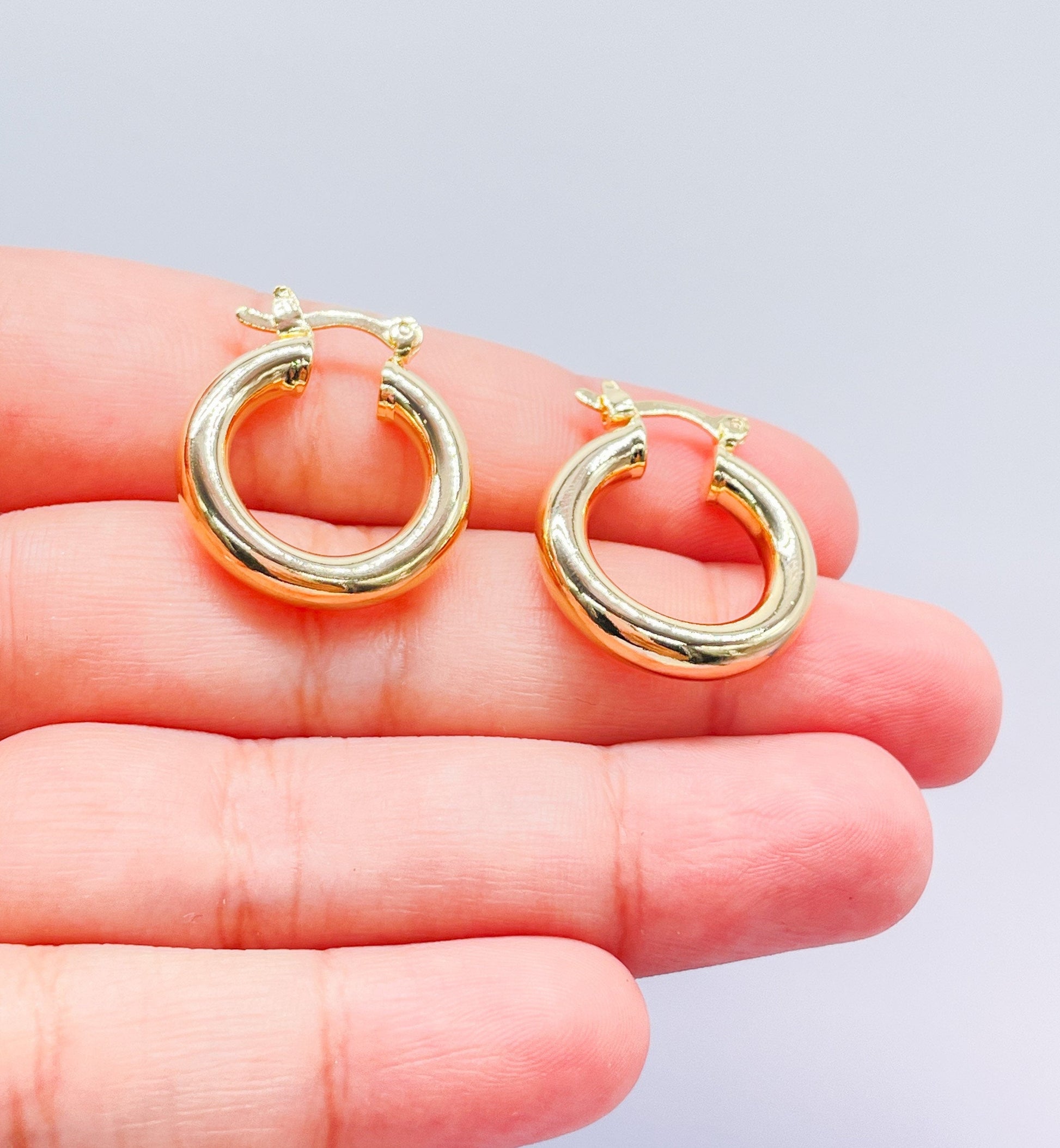 18k Gold Filled Small Smooth Classic Plain 4mm Thick Hoop