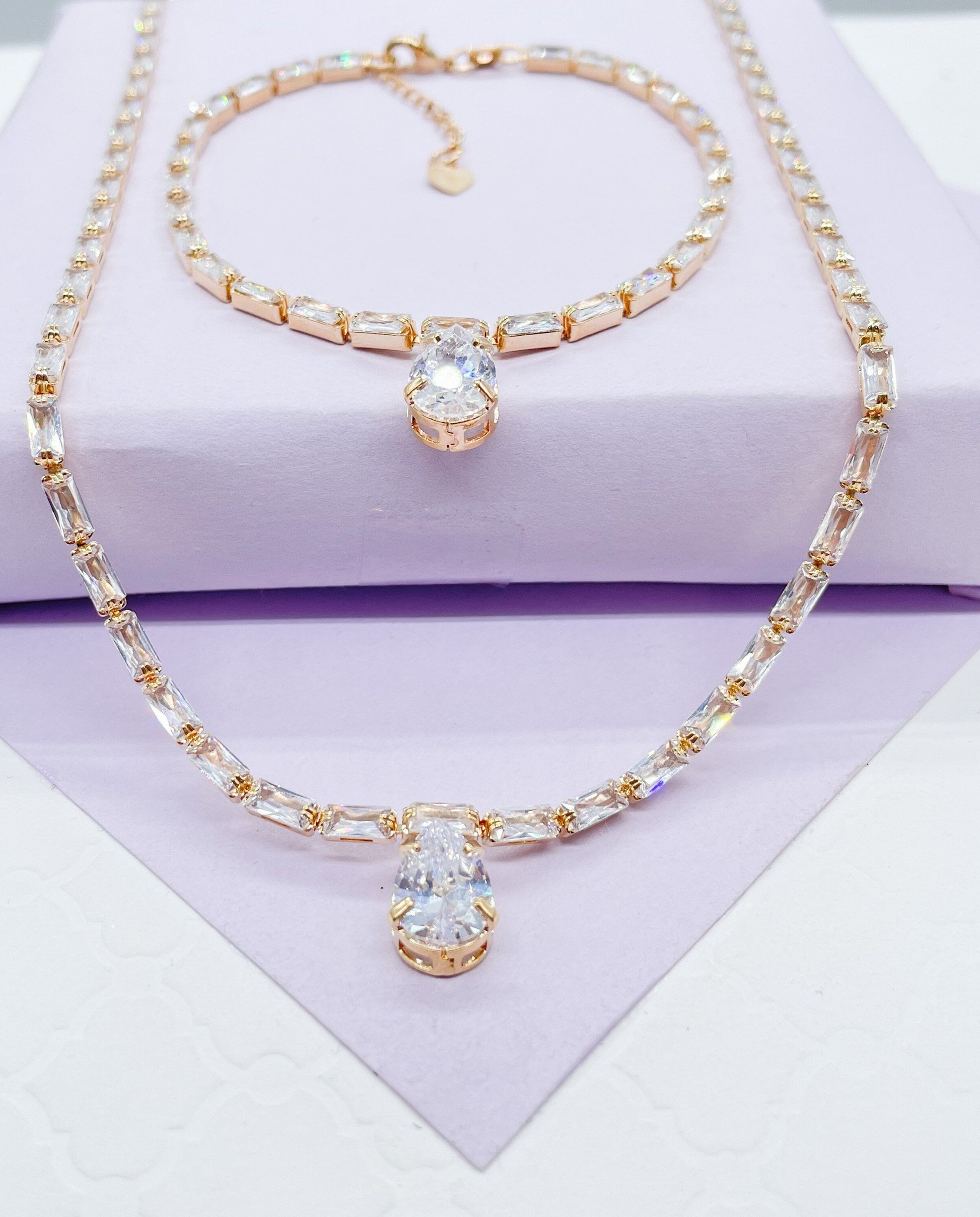 18k GoldFilled Baguette CZ Stone Set With Pear Shaped Stone in Center