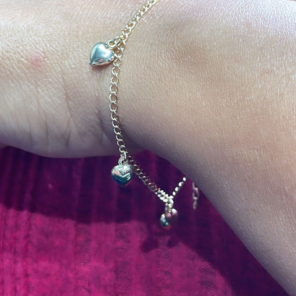18k Gold Filled Curb Link Plain Bracelet With Heart Charm