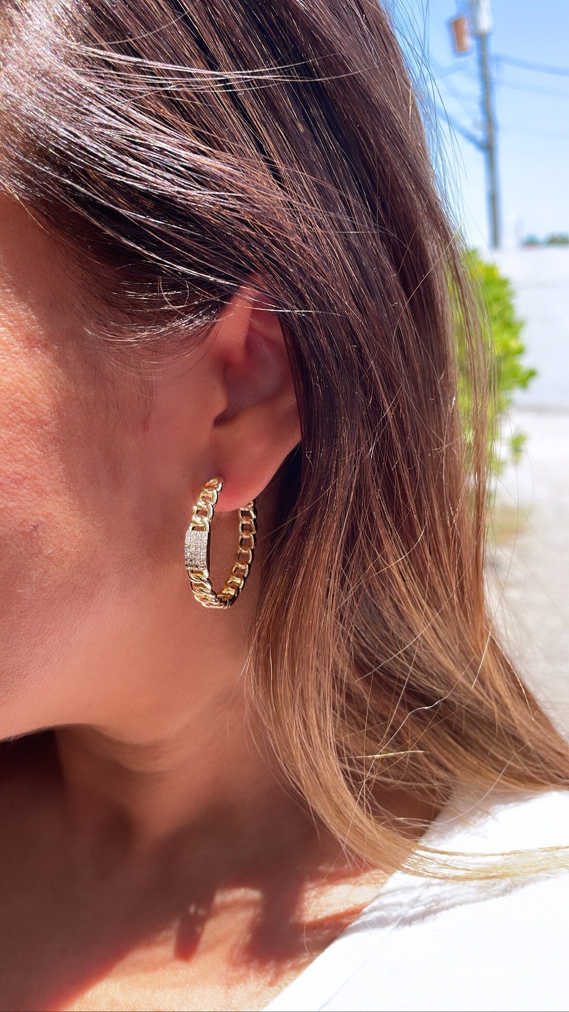 18k Gold Filled Plain Curb Link Hoop With Patterned CZ Pave Cube