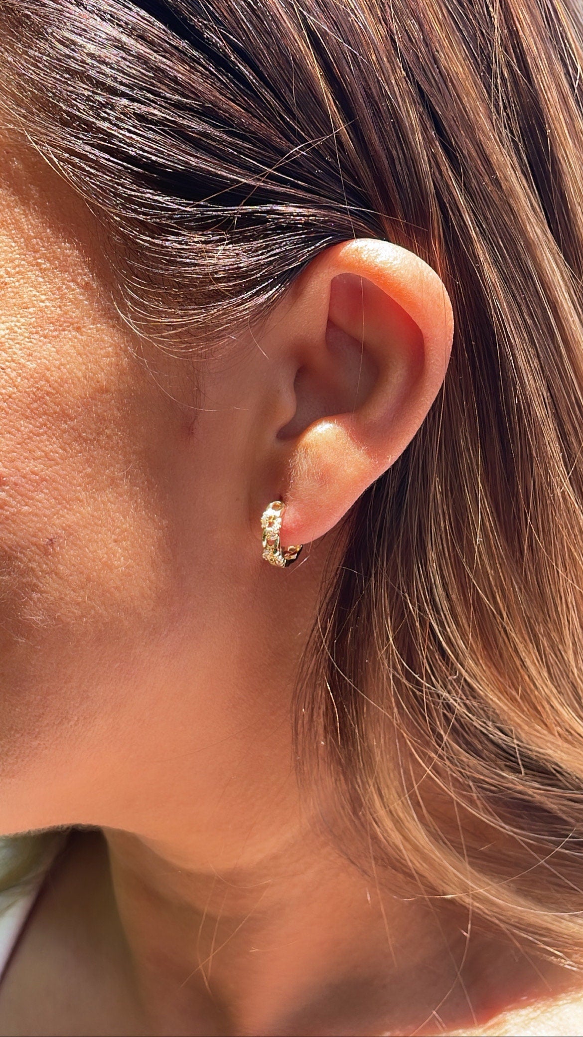 18k Gold Filled Chain Link Huggie Earring With CZ Stones