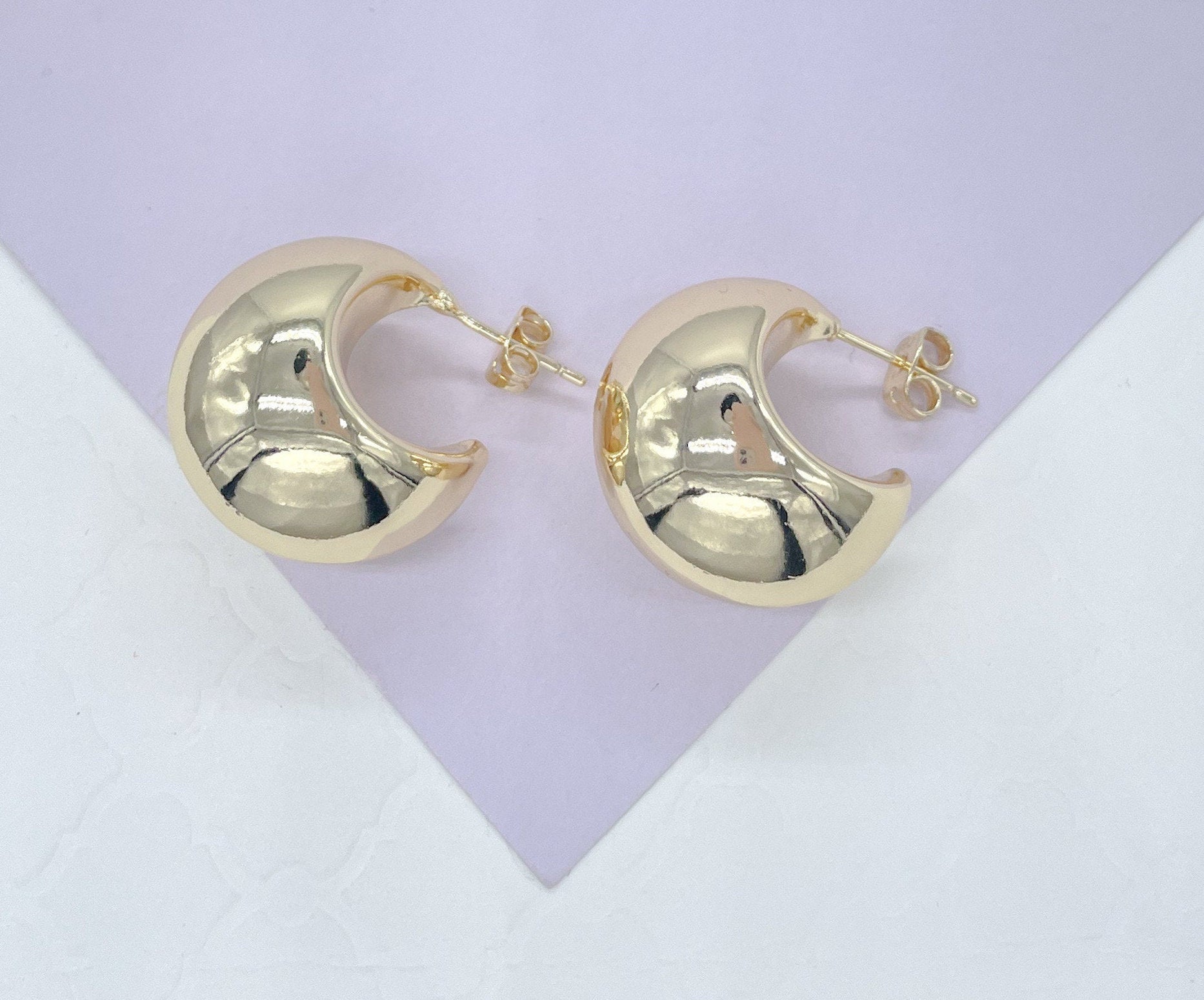 Gorgeous 18k Gold Filled Dome Shaped Tear Drop Hoop Earrning