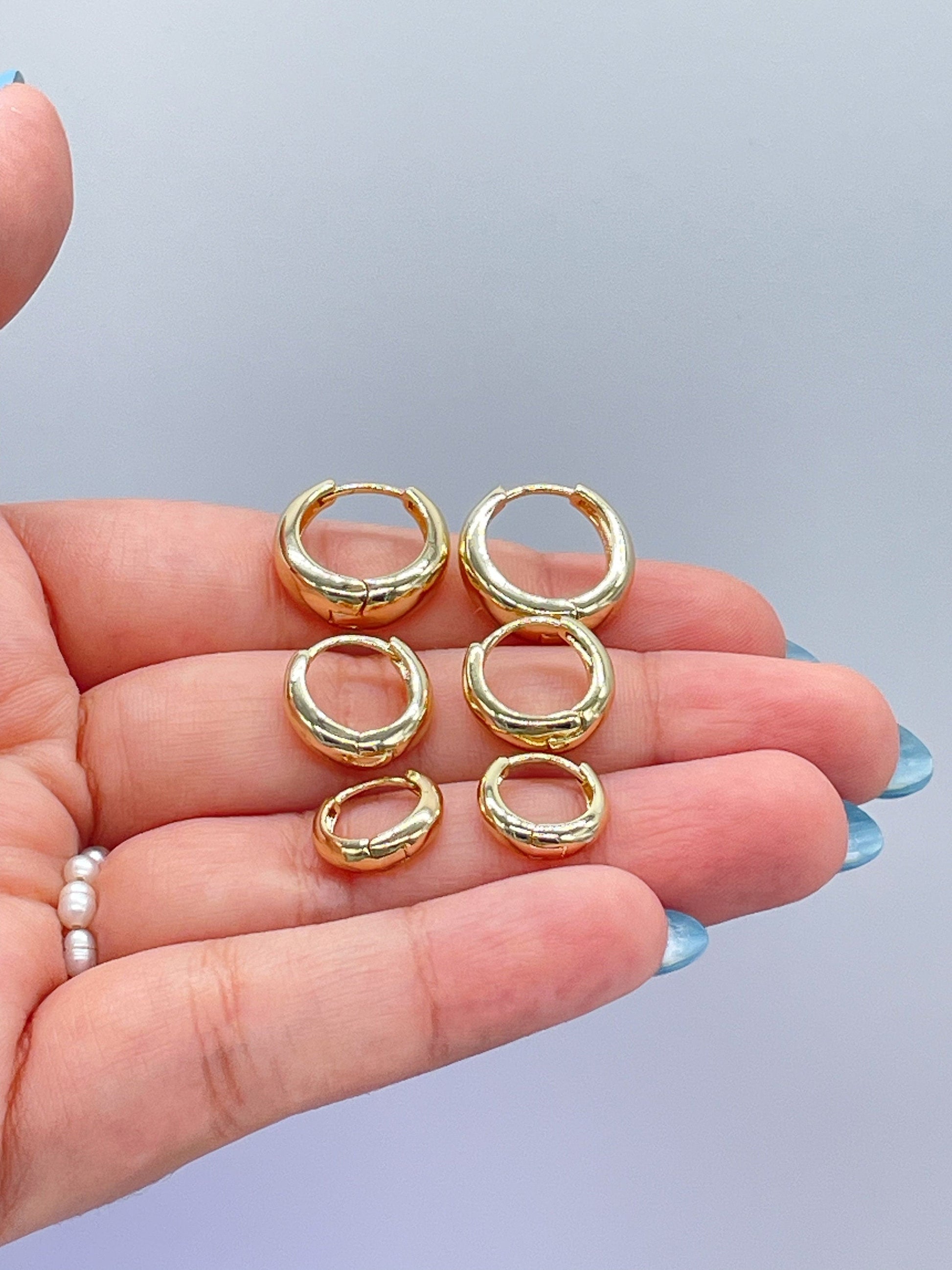 18k Gold Filled Plain Tear Drop Shaped Huggie Hoop Earrings In All Sizes