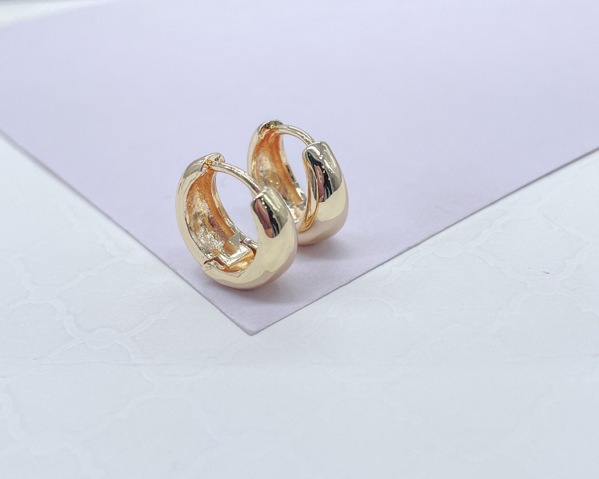 18k Gold Filled Hoop Earrings: Small Teardrop Shape, 6mm