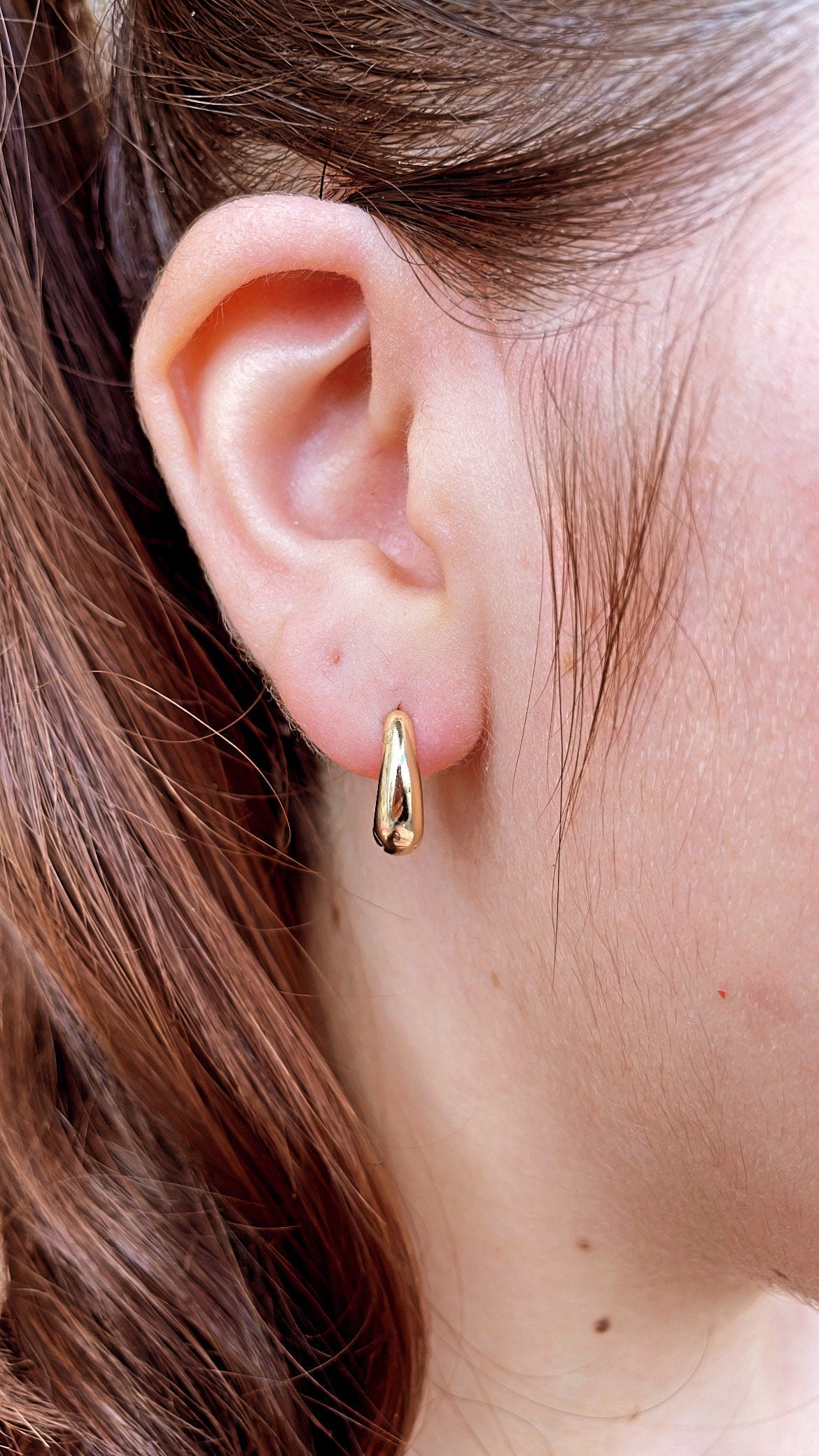 18k Gold Filled Plain Tear Drop Shaped Huggie Hoop Earrings In All Sizes