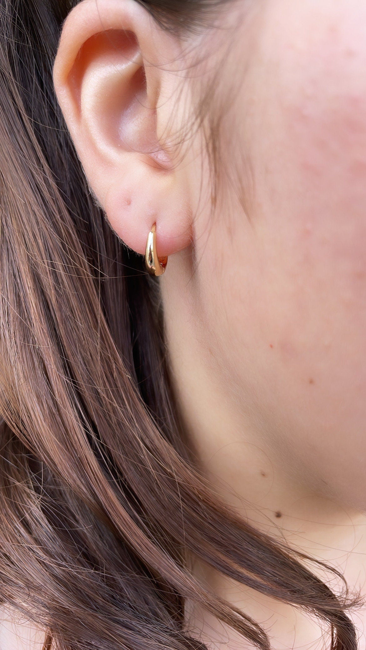 18k Gold Filled Plain Tear Drop Shaped Huggie Hoop Earrings In All Sizes