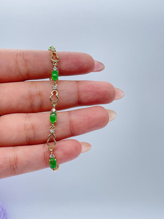 18k Gold Filled Link Bracelet With Small Oval Lime Green Stone Bezel