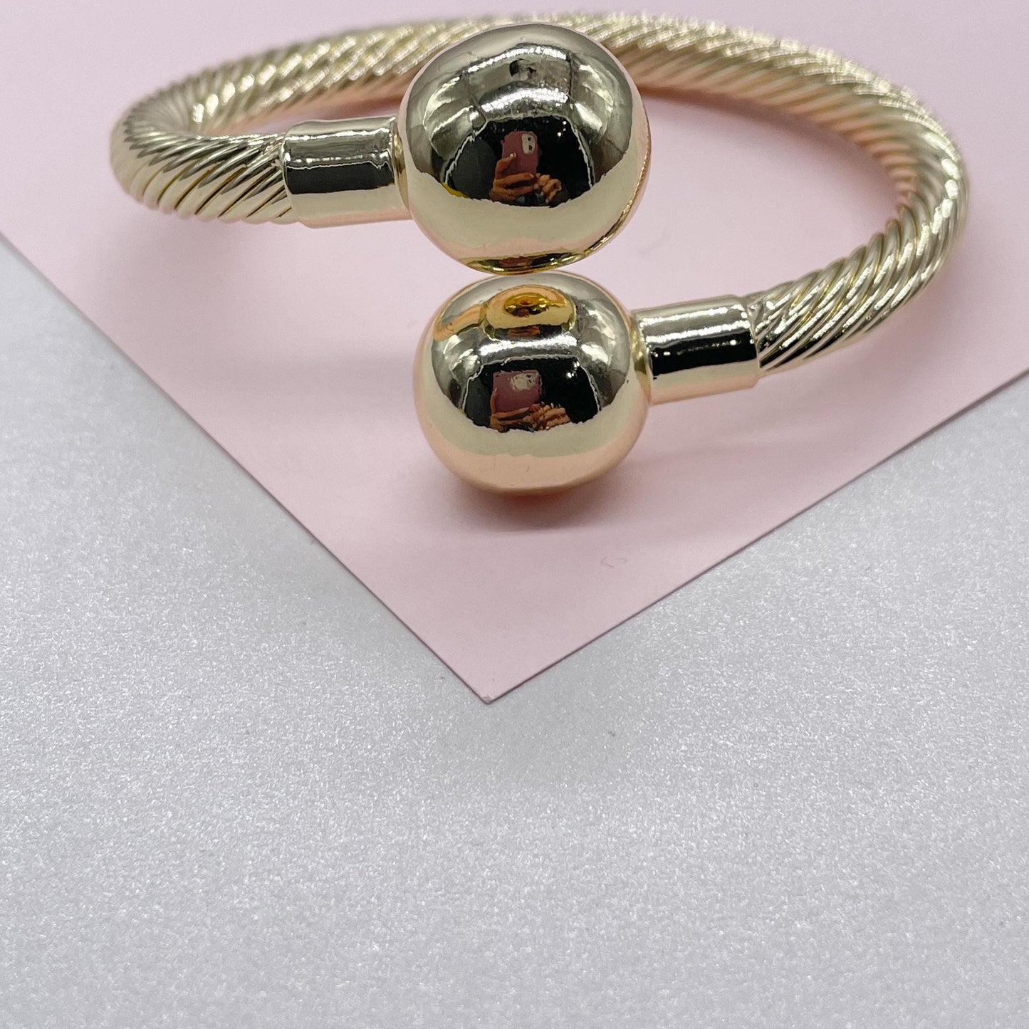 18k Gold Filled Twisted Bangle Featuring Two Solid Balls On Top Wholesale