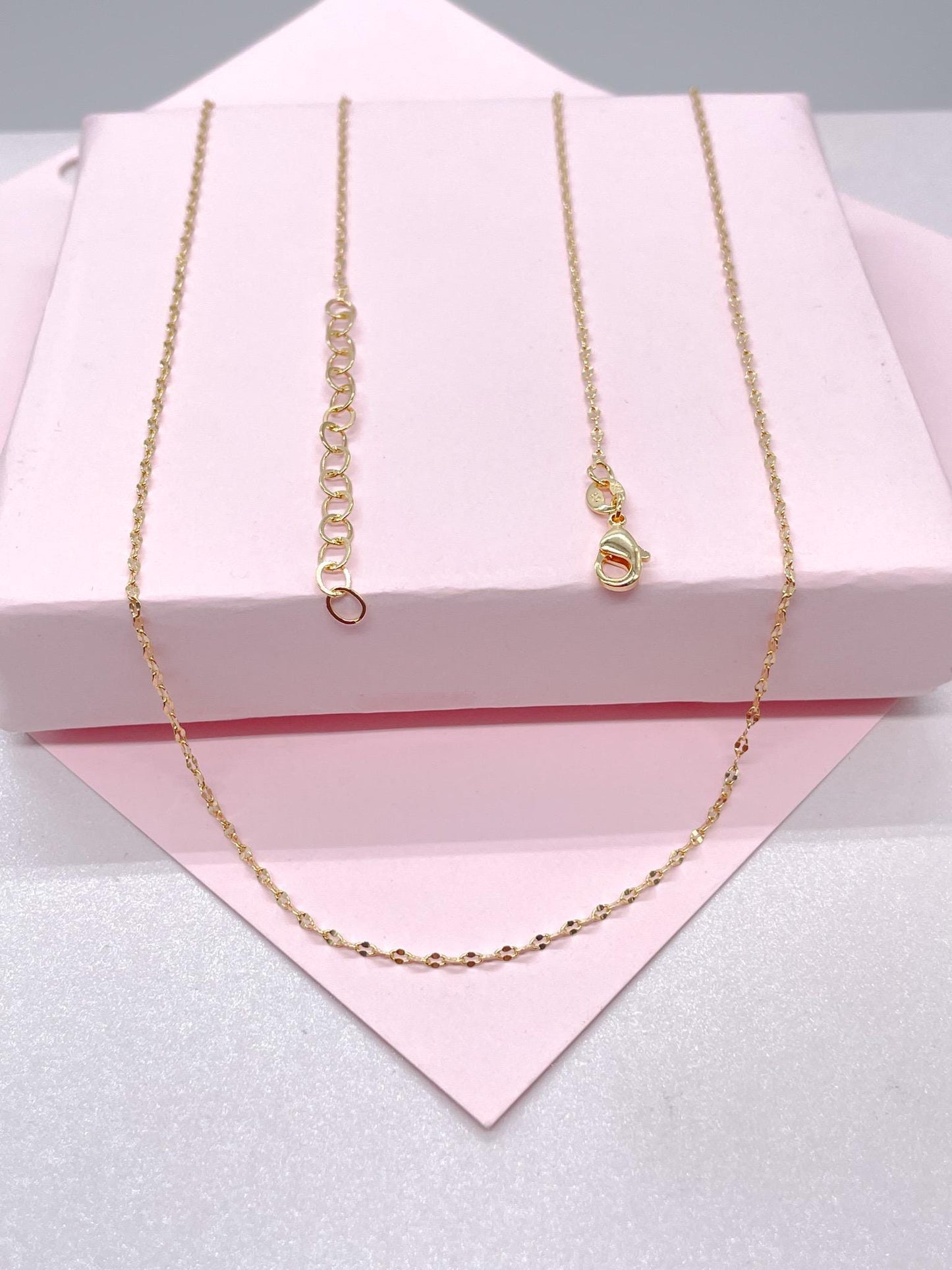 Dainty 18k Gold Filled Thin Sequin Mariner Link Chain