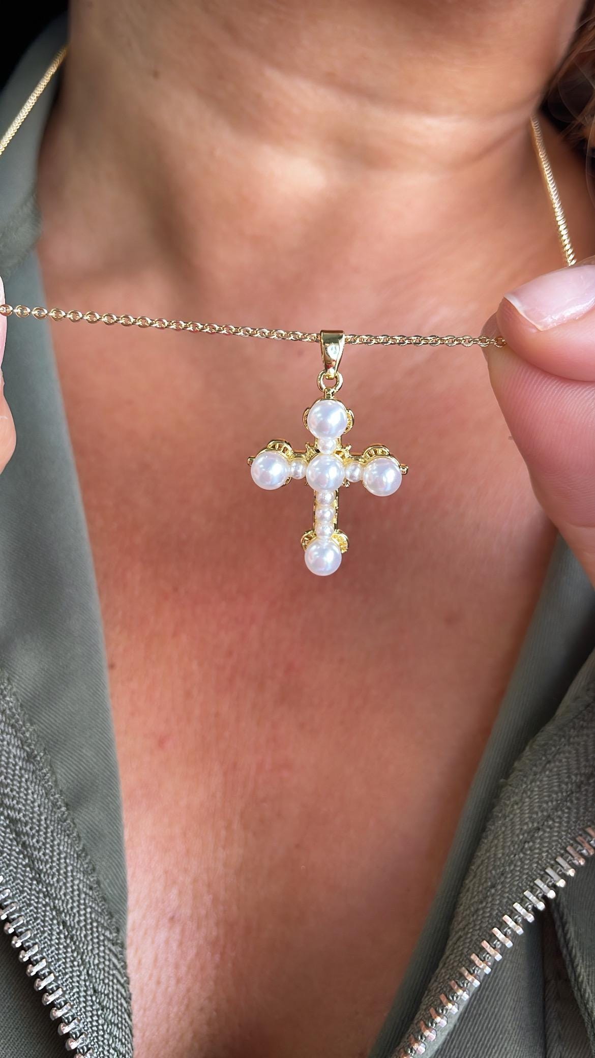 18k Gold Filled Faux all around Pearl Style Cross Pendant
