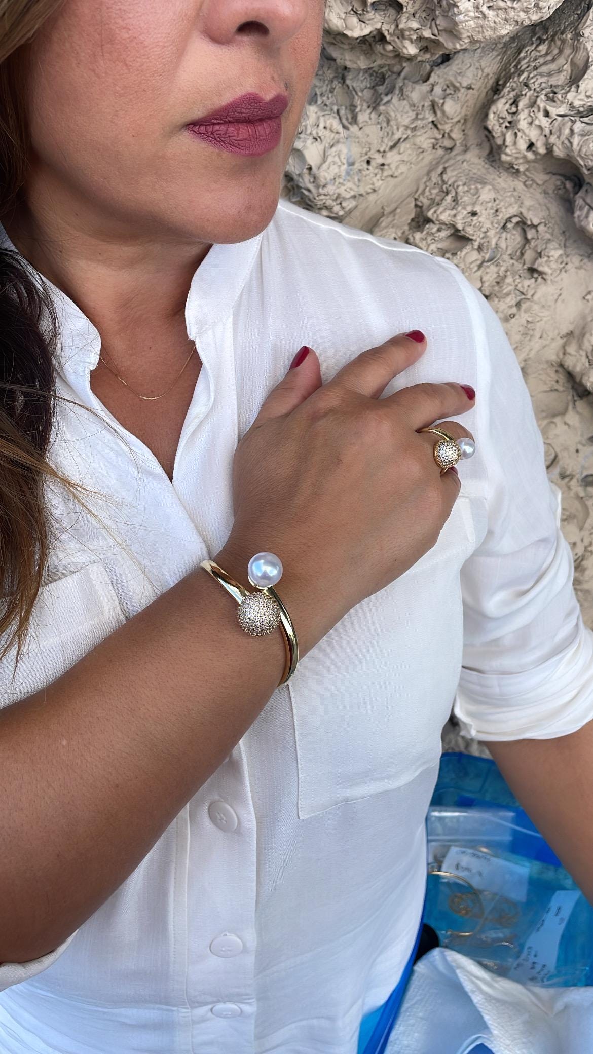 18k Gold Filled Smooth Bangle Dual Ended With Pearl and CZ