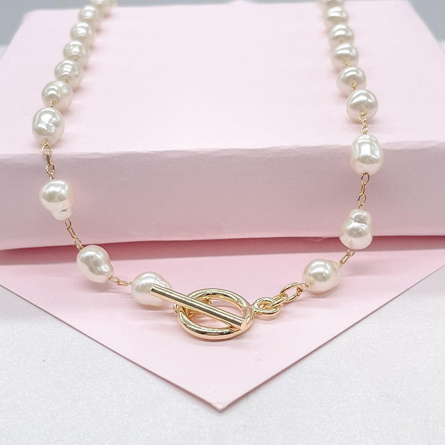 18k Gold Filled Natural Shaped 6mm Faux Beaded Pearl Toggle Choker