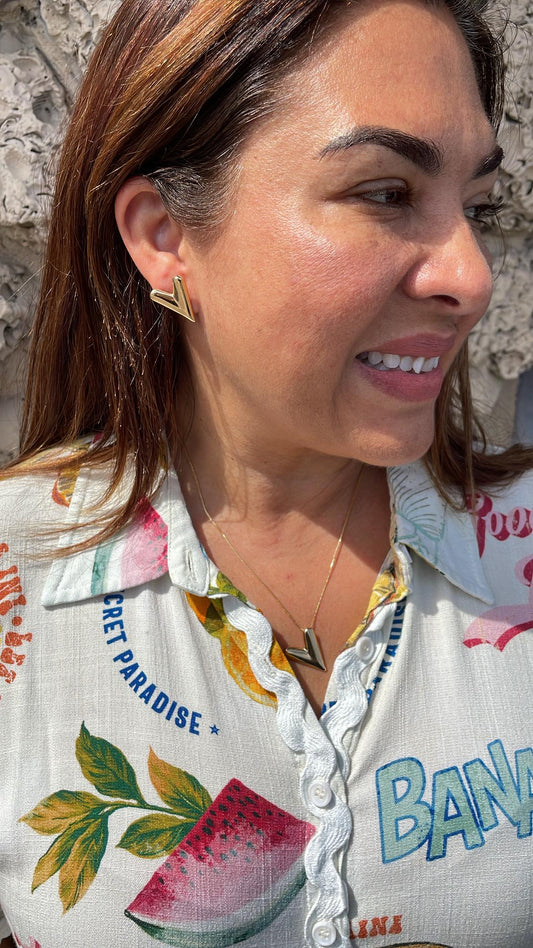 18k Gold Filled Box Chain Necklace with Smooth XL Heart Pendant, and Stud Earrings
