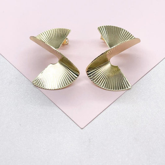 18k Gold Filled Fanned out Earrings with Stripped Pattern