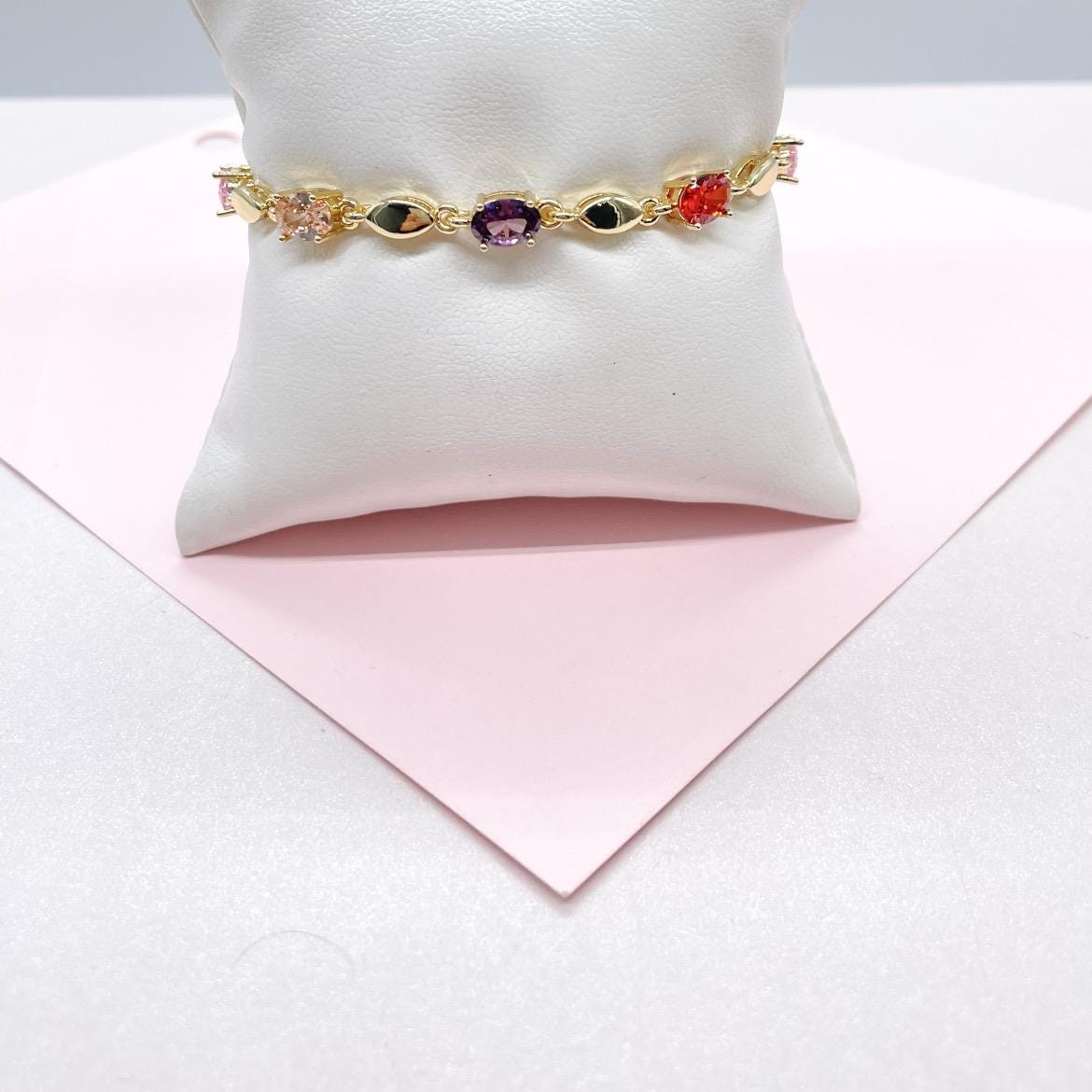 18k Gold Filled Oval Stone Charm Bracelet with 3 Stones