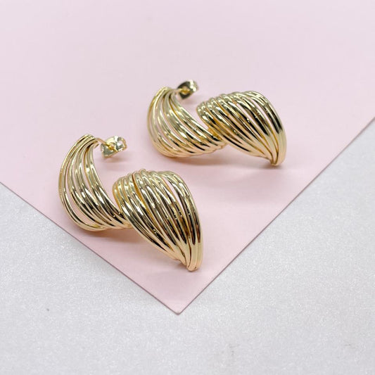 18k Gold Filled Wire Textured Earrings with Semi Twist Design