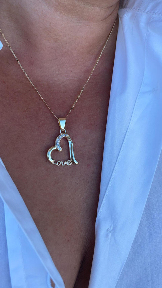 18k Gold Filled XL Engraved Love Heart Pendant with cz