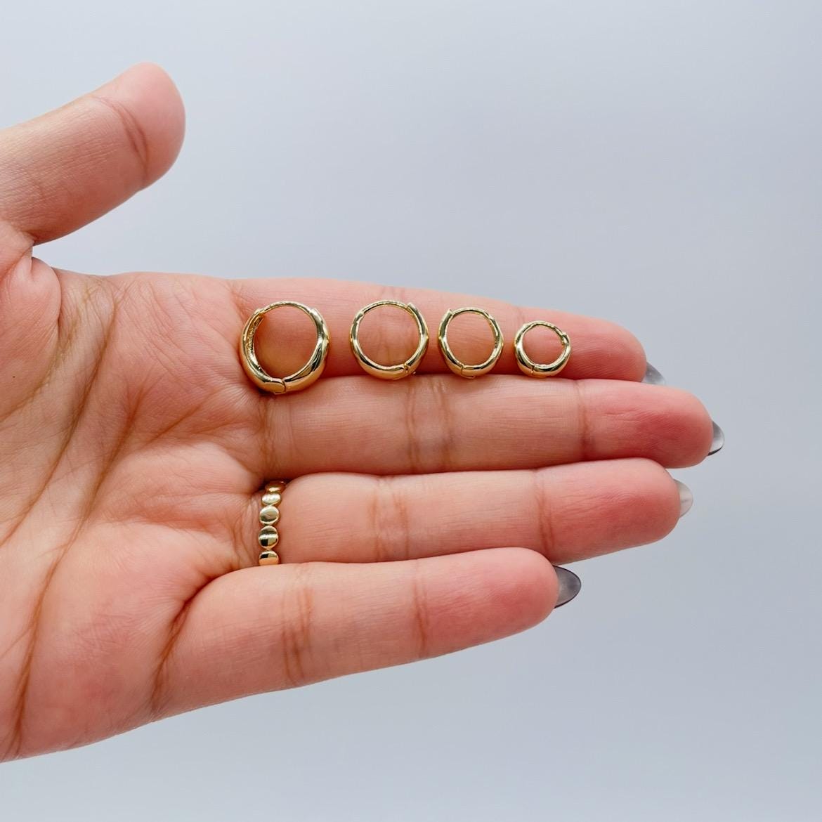 18k Gold Filled Plain Tear Drop Shaped Huggie Hoop Earrings In Three Sizes