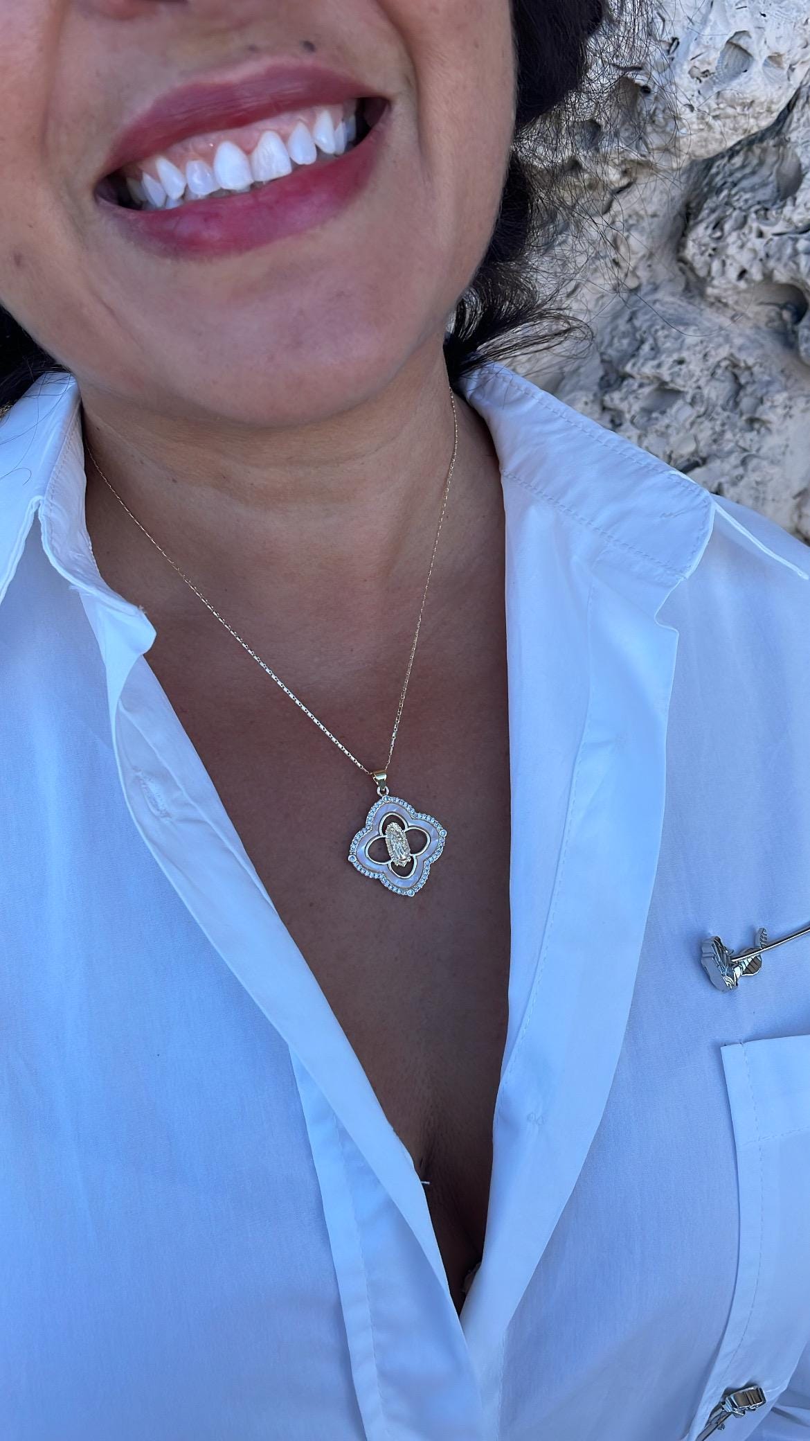 18k Gold Filled Mother of Pearl Clover Pendant with Virgin Mary Engraved Crowned with CZ
